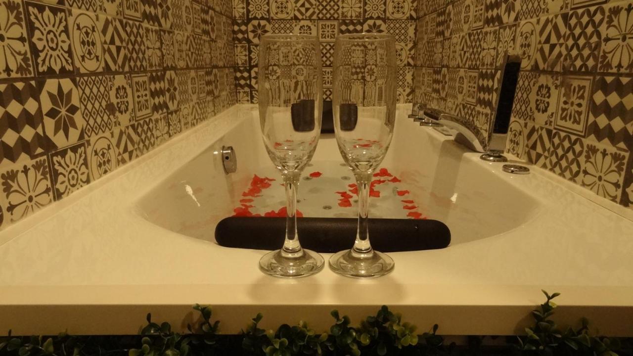 Cozy Rooms - Banera Hidromasaje Valensiya Dış mekan fotoğraf