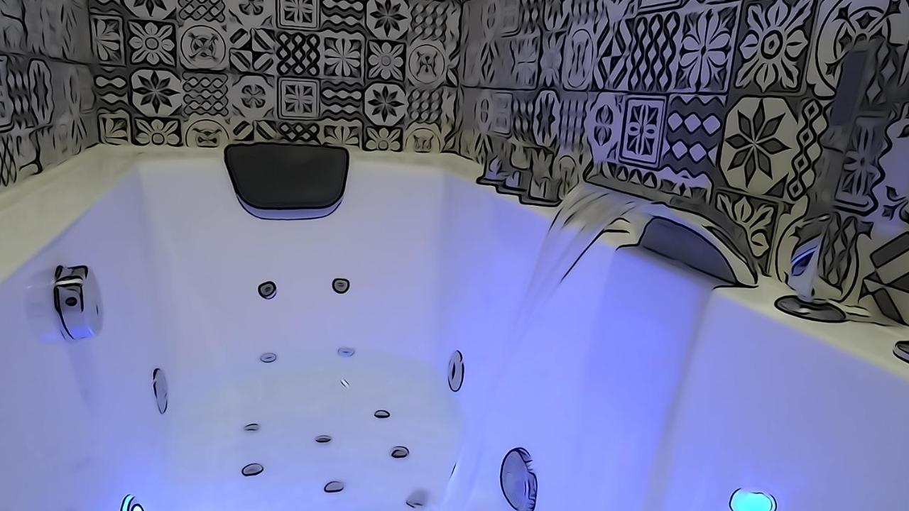 Cozy Rooms - Banera Hidromasaje Valensiya Dış mekan fotoğraf